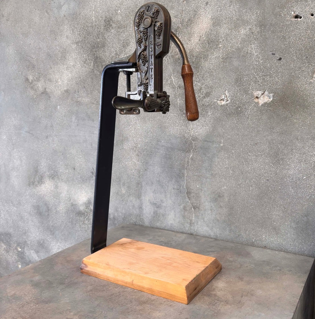 Vintage Rodger Estate Wine Opener