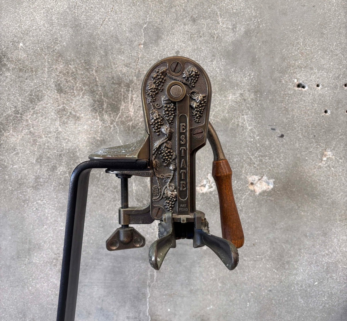 Vintage Rodger Estate Wine Opener