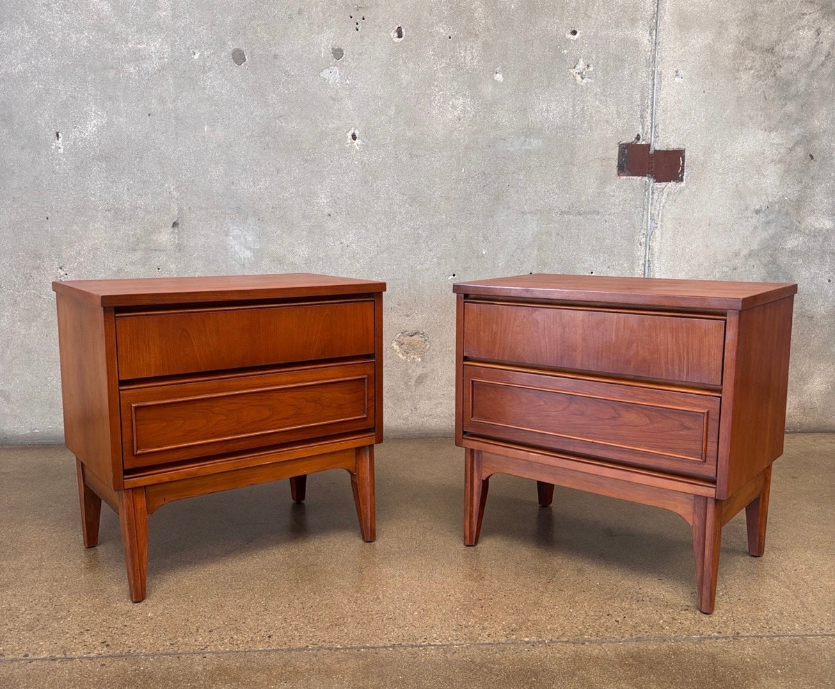 MCM Dixie Nightstands